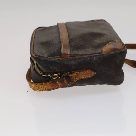 LOUIS VUITTON Monogram Trocadero 27 Shoulder Bag M51274 - Picture 5 of 13